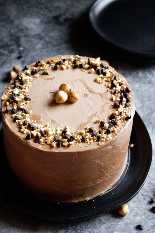 Hazelnut Praline Chocolate Cake – Eggless Gourmet Cake with Nutty Crunch