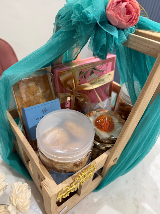 Premium Wooden Tray Gift Hamper – Cookies, Dry Cake, Chocolates, Nuts & Candle | Belgstrew Gurugram