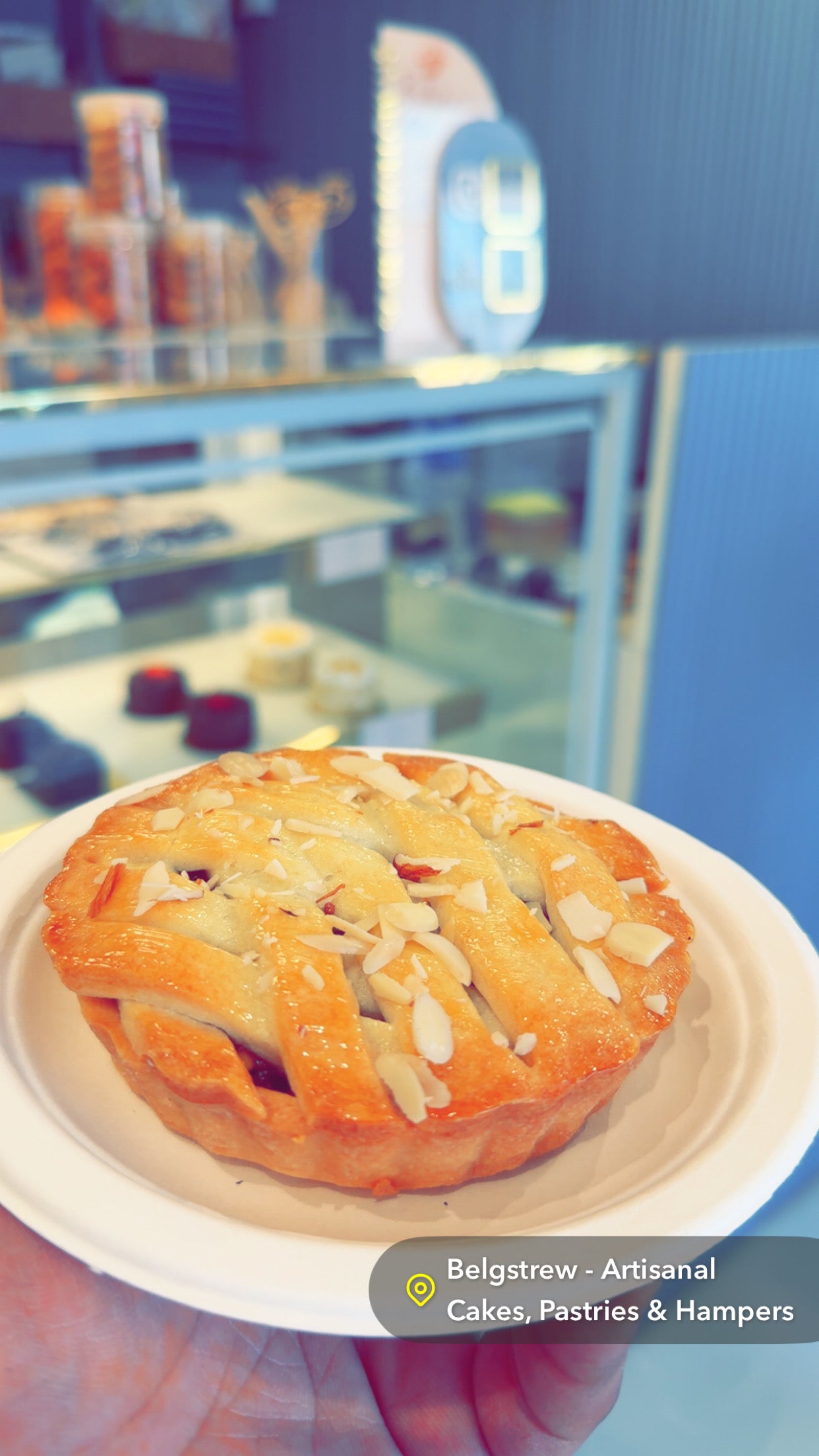 Eggless Classic Apple Pie (180 g) – Freshly Baked Comfort Dessert