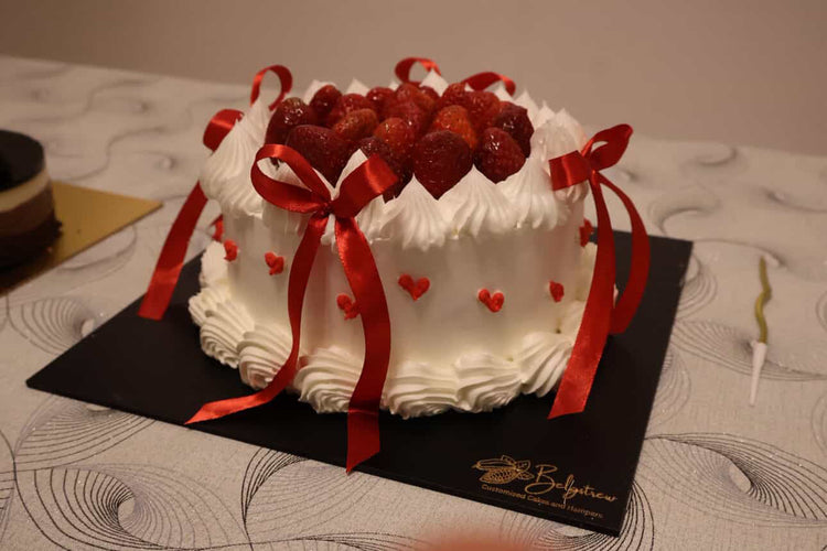 Custom Cakes, Crafted for You