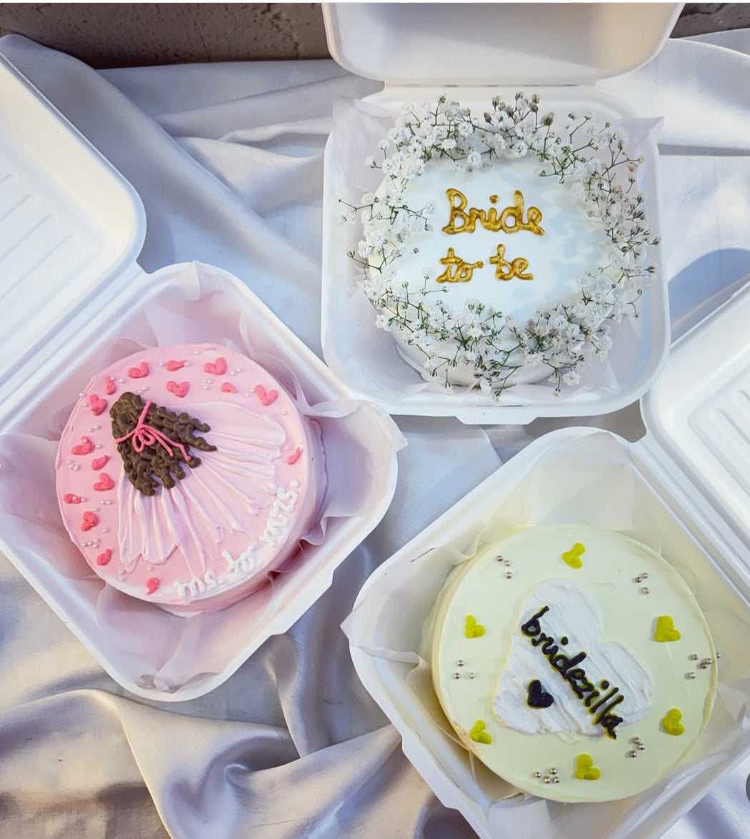 Mini Bento Cakes – Sweet Surprises in Every Box