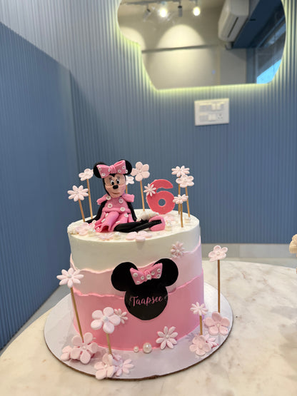 1.5 Kg Minnie Mouse Themed Birthday Cake with Custom Name Tag | Eggless
