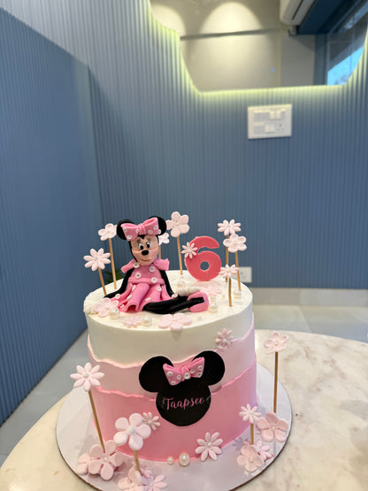 1.5 Kg Minnie Mouse Themed Birthday Cake with Custom Name Tag | Eggless