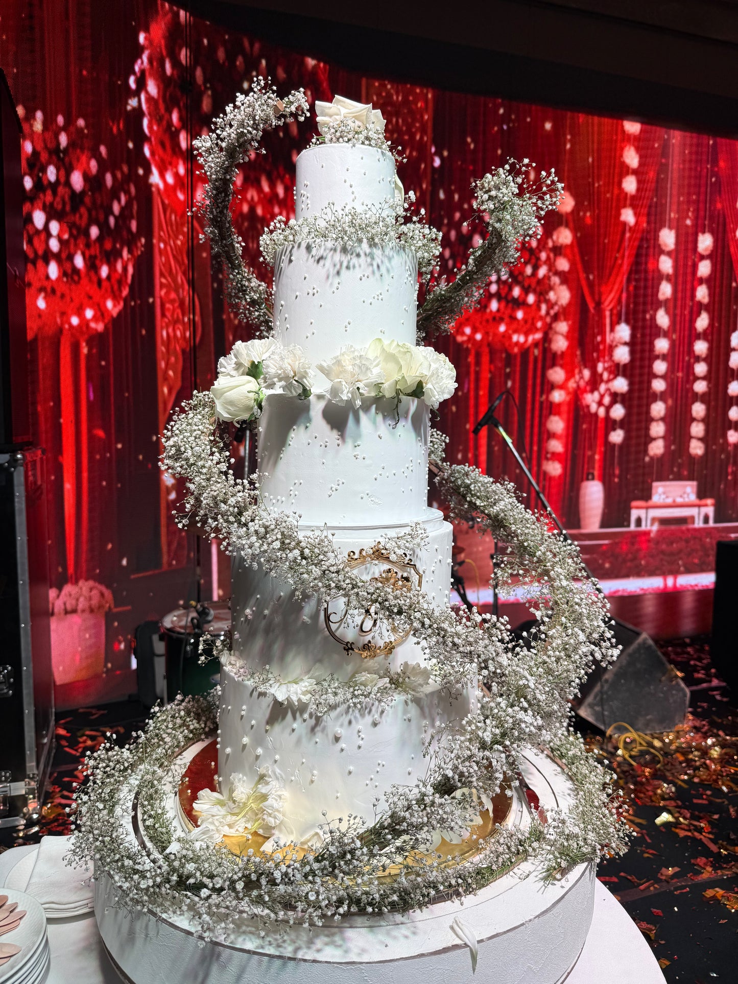 Belgstrew Signature Dual-Revolving Couture Cake Installation