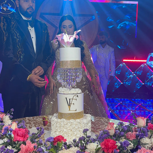 Luxury Crystal Chandelier Tier Cake for Grand Celebrations