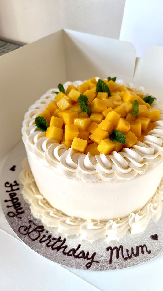 Fresh Mango Celebration Cake – 1 KG Eggless Delight