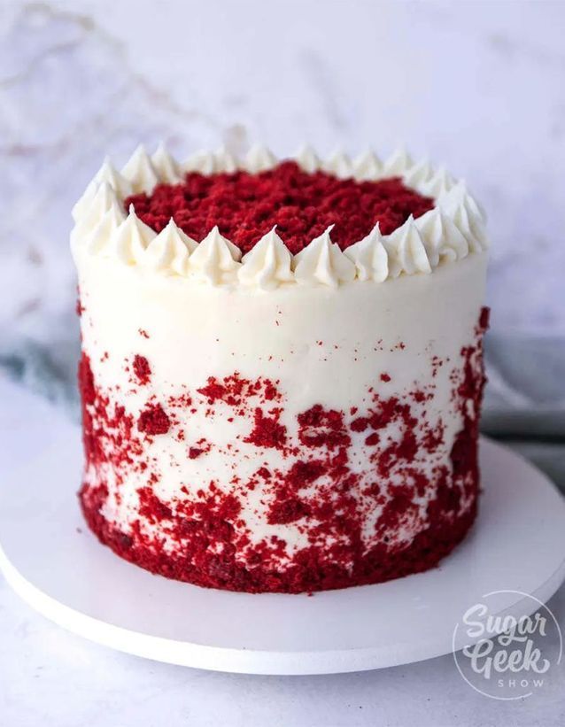 Decadent Eggless Red Velvet Cream-Cheese Cake – Luxurious Gourmet Indulgence
