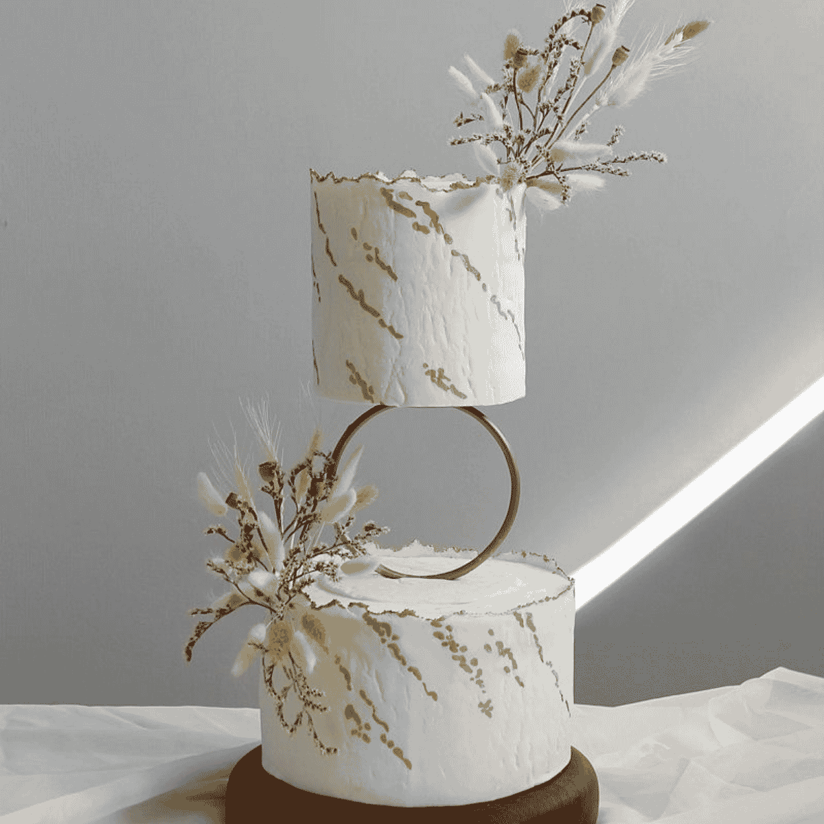 Cakes for life's sweetest moments.